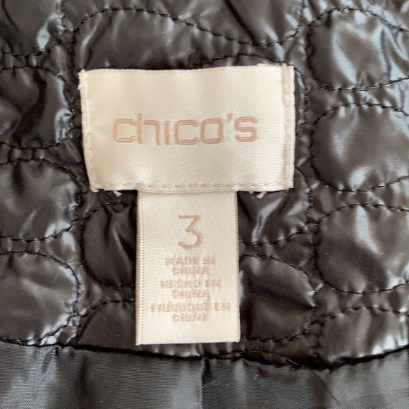 Chico’s Black Lightweight Quilted Jacket With Front Off Center Zipper Size 3 - Picture 6 of 6
